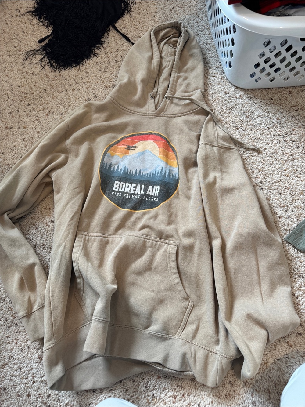 Boreal Air Graphic Hoodie in Tan